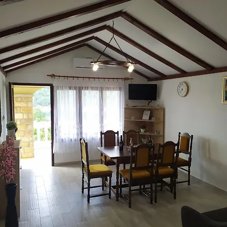 Holiday Ivko Holiday home